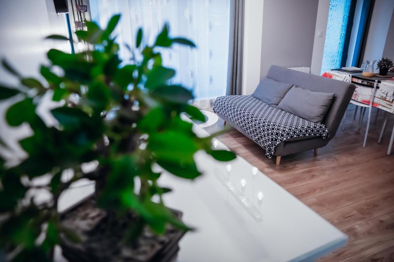 Cosy Et Moderne En Centre Ville, Fibre Haut Debit Ernée エクステリア 写真